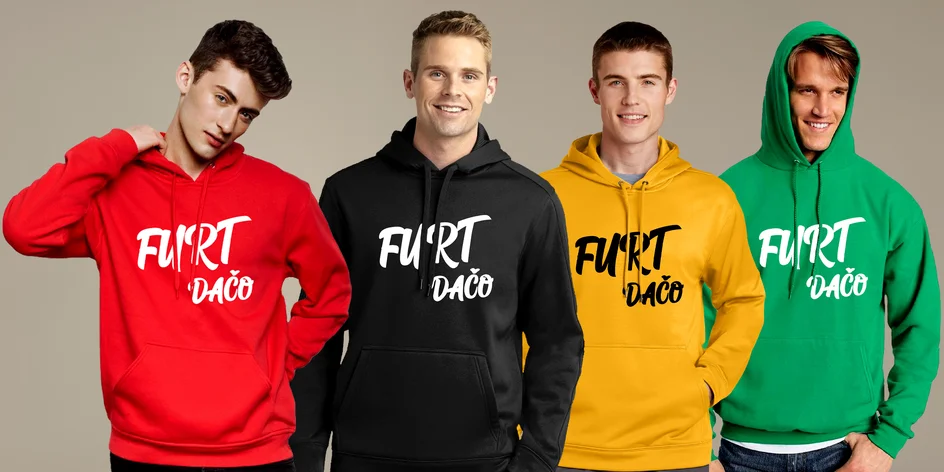 Pánska mikina s kapucňou a nápisom „Furt dačo“