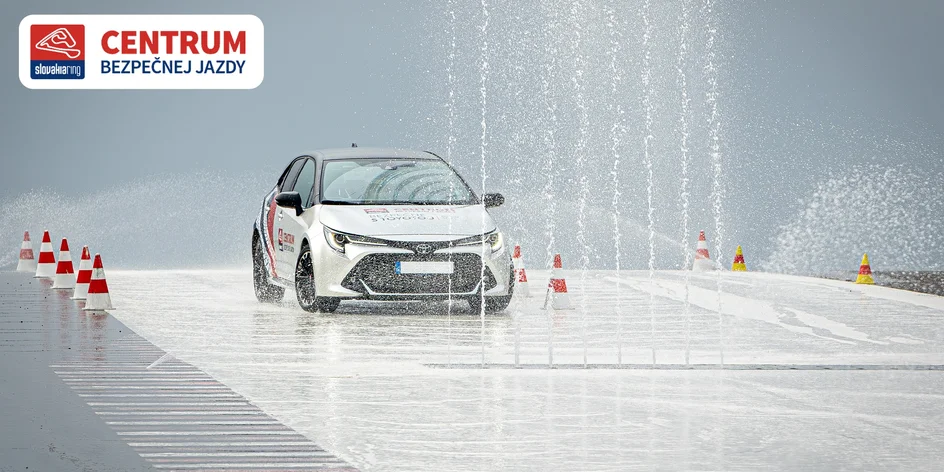 Celodenný kurz bezpečnej jazdy - škola šmyku na SLOVAKIA RINGU aj s certifikátom