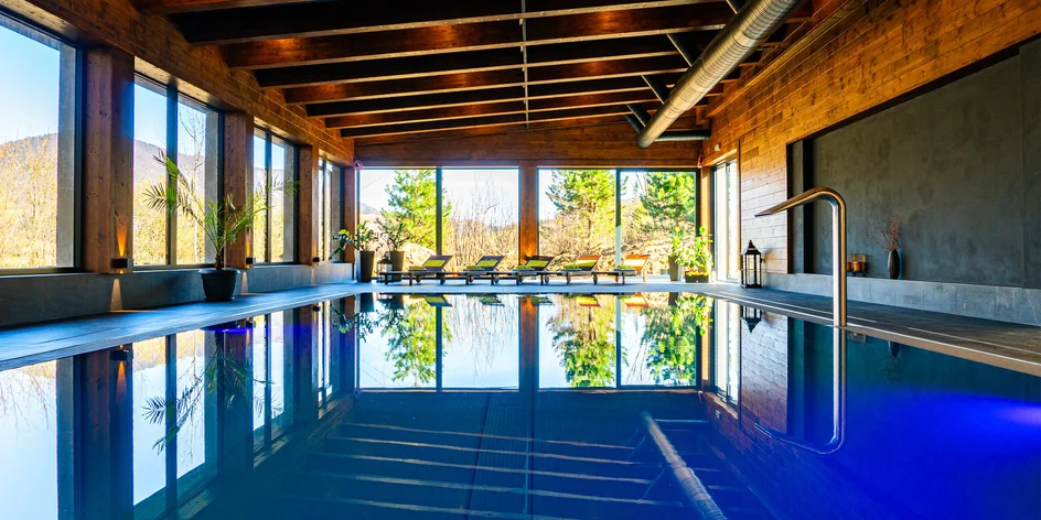 Vstupy do bazéna a wellness zóny alebo pivný kúpeľ