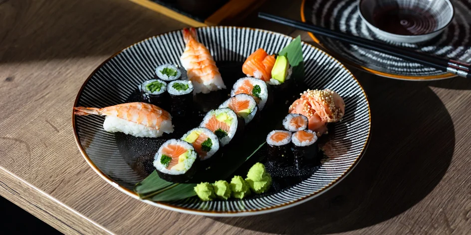 Sushi sety s lososom, krevetami či tuniakom, v ponuke aj Veggie set