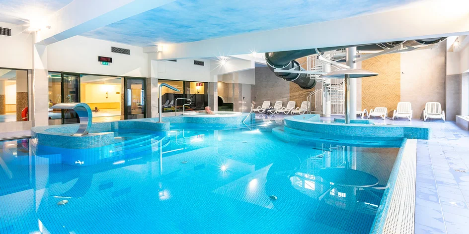 Zawiercie: 4* hotel, sauny, bazény, polpenzia