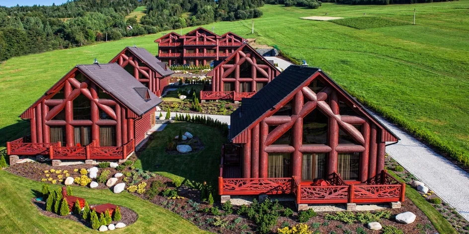 Noblesné chaty s výhľadom na Belianske Tatry: vlastná sauna aj jacuzzi na terase