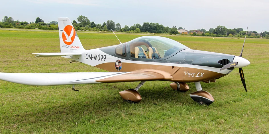 Zážitkový let lietadlom Viper SD4 s možnosťou pilotovania