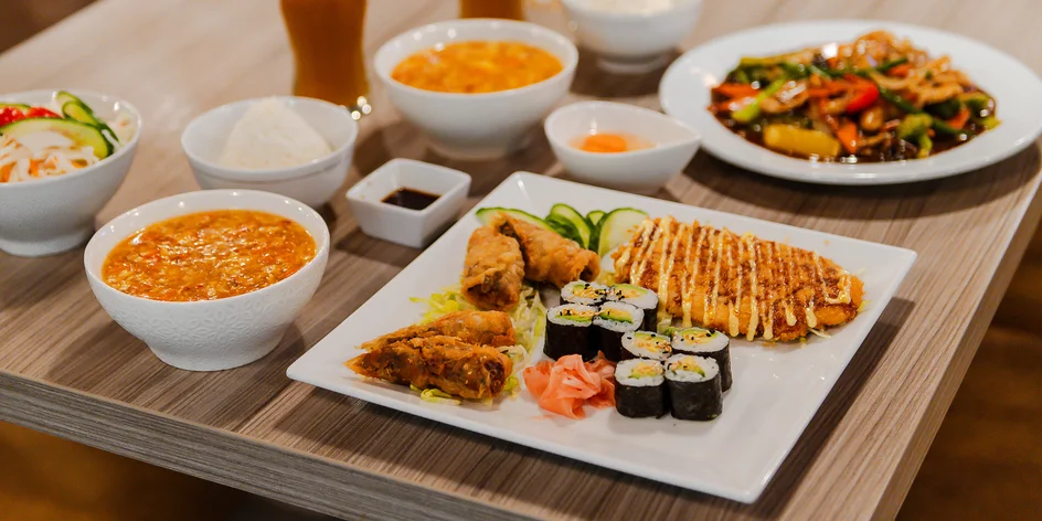 Tradičné vietnamské 2-chodové menu alebo degustačné menu pre dvoch