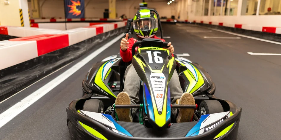 Adrenalínová novinka GAME OF KARTS: Motokáry kombinované s videohrou