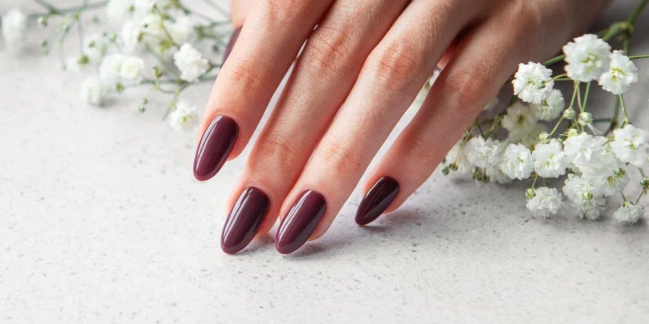 Manikúra: Klasická, japonská s gél lakom či s parafínovým zábalom