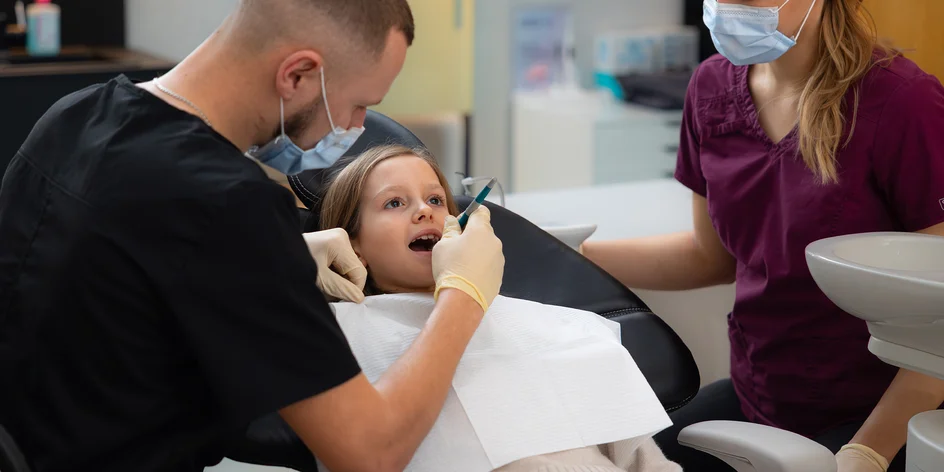Komplexná dentálna a stomatologická starostlivosť v Zazuby