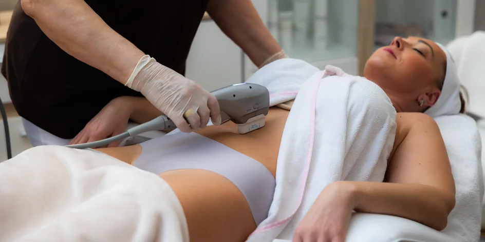 Účinný lifting pomocou HIFU terapie: rôzne oblasti tváre a tela