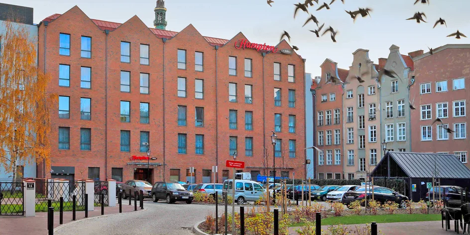 Hampton by Hilton priamo v centre Gdanska: špičková polpenzia