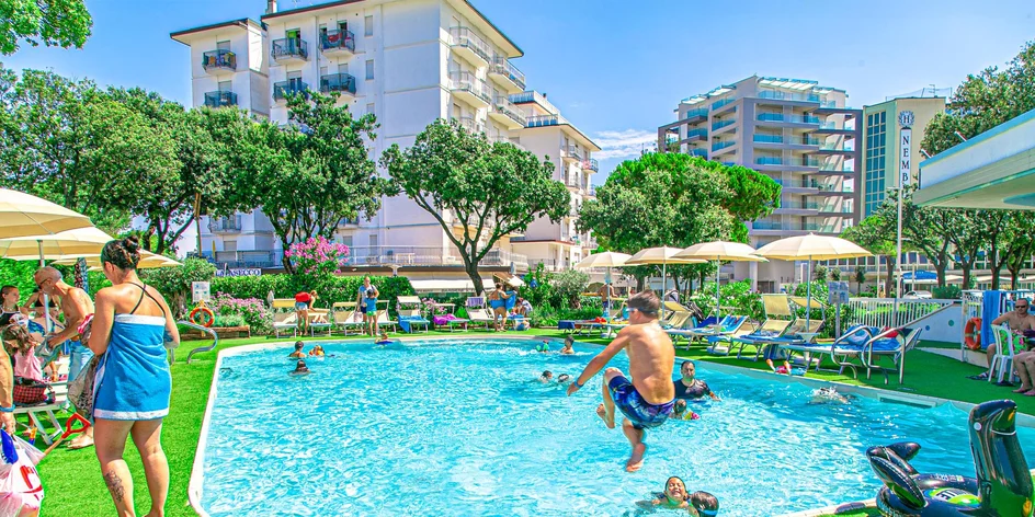 K moru do Talianska: hotel pri pláži, bazén aj strava