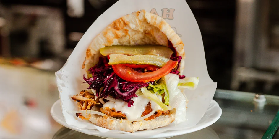 Kebab box, burger, placka alebo tanier v Osman City Kebab
