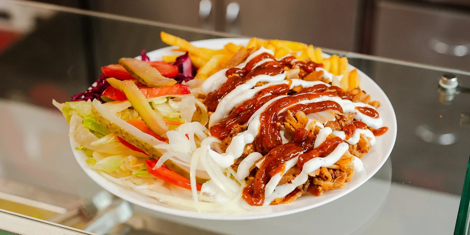 Kebab box, burger, placka alebo tanier v Osman City Kebab