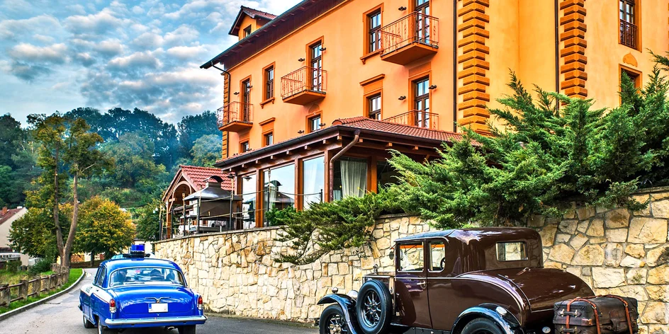 Romantika v Tábore s jedlom, proseccom aj kúpeľom