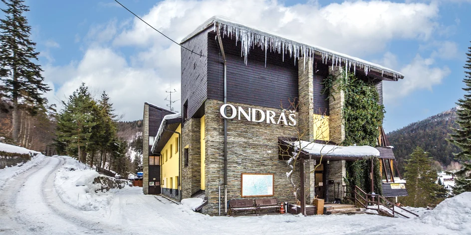 Dovolenka s raňajkami alebo polpenziou priamo pod Lysou horou