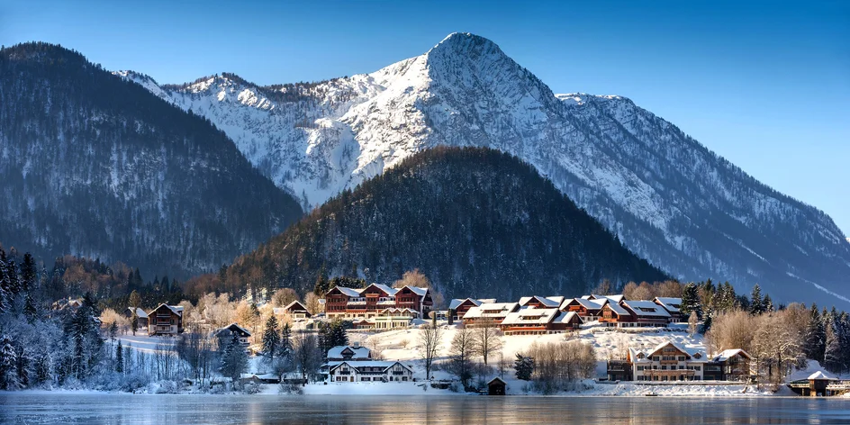 Pobyt pri rakúskom jazere s raňajkami a wellness