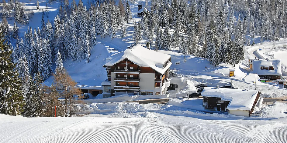 Korutánsko: hotel na svahu, wellness, deti a 1 noc zdarma