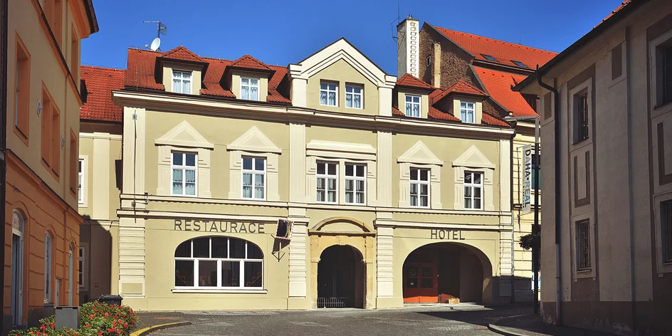 Mladá Boleslav: hotel s raňajkami, historické centrum
