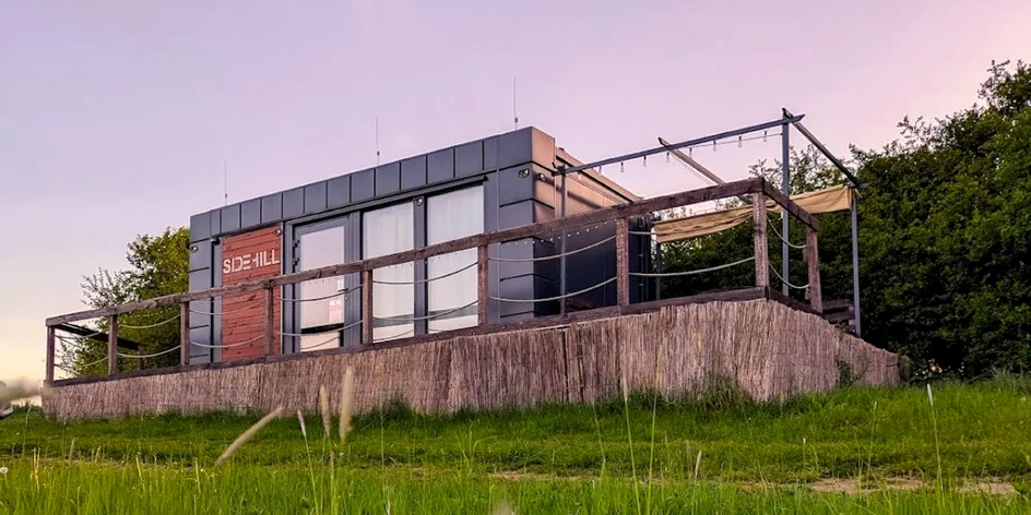 Chatka obklopená prírodou s výhľadom na Malú Fatru