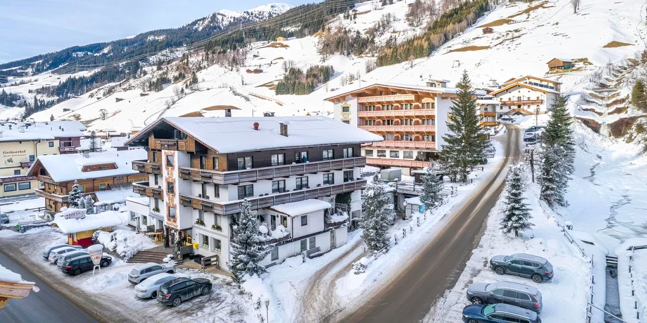 Tirolsko s polpenziou a neobmedzenou saunou