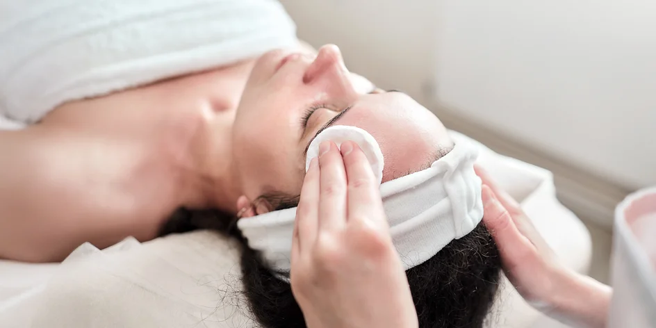 Ošetrenia pleti v Michalovciach v salóne Dominika Prada