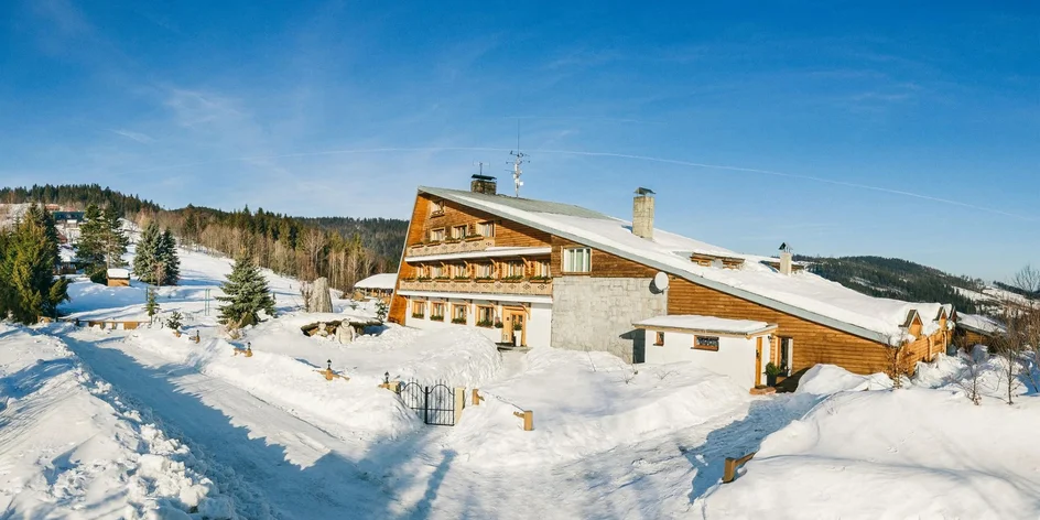 Horský hotel v Beskydách: jedlo, bazén aj sauna