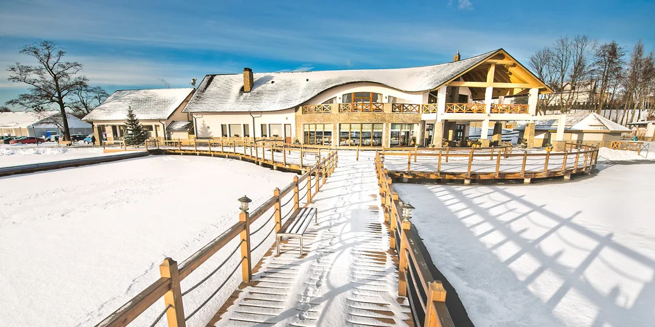 Hotel s vlastnou pieskovou plážou, kúsok od Energylandie