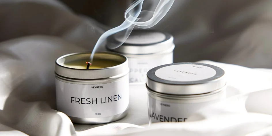 Ručne robené sójové sviečky Veynero: perníček aj štrúdľa