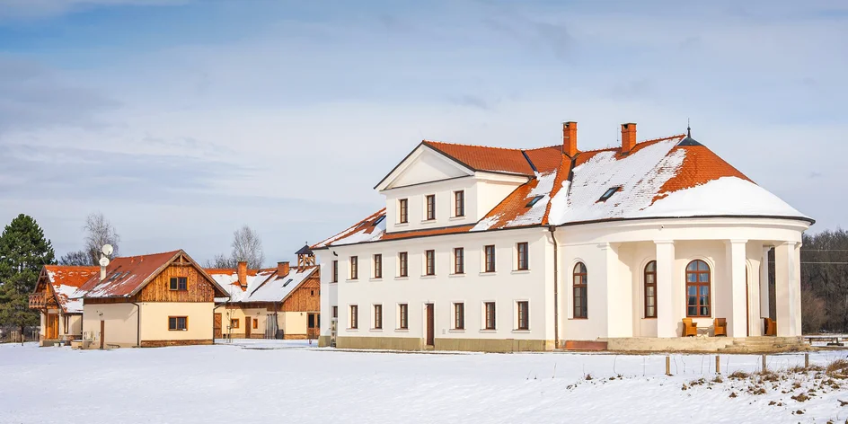 Romantické chateau na juhu Moravy: raňajky, wellness