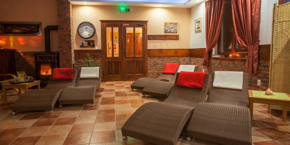 Wellness pobyt pri Bešeňovej s polpenziou a wellness