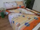 Posteľná súprava vzor 2: pruhy s farebnými kruhmi