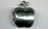 USB jabĺčko strieborné