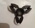 Fidget spinner čierna