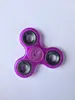 SVETIELKUJÚCI FIDGET SPINNER Fialová