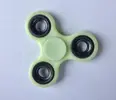 SVETIELKUJÚCI FIDGET SPINNER Zelená