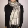 Jemný kašmírový šál | Sivá
