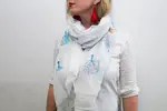 Elegantná dámska šatka | Biela s veľkým vzorom