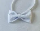 Folklórny motýlik s výšivkou | Biela / biela výšivka