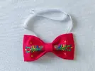 Folklórny motýlik s výšivkou | Červená / farebná výšivka