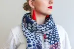 Elegantná dámska šatka | Modrá vzorovaná