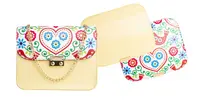 2-dizajnová Dámska crossbody kabelka s 2 vymeniteľnými klopami | Svetložltá / Motívy: bledožltý + ľudový