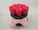 Luxusný okrúhly box trvácnych ruží | Balenie: Čierny box | Cyklámenová