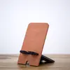 Stojan na mobil (hnedá + čierna)