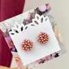 Dámske šité napichovacie náušnice Santia Handmade "Puzetky" | Ružová