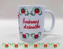 330 ml Biely hrnček s folklórnym motívom "Švárnej dzivečke"