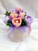 Mydlová kytica v boxe (tulipány) | Veľkosť: malá | Ružová / fialová