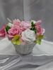 Mydlová kytica v prútenom košíku (ruže/tulipány) | Ružová / biela