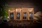 4-dielny SET: 2 x 250 g Zrnková káva + 2 x 250 g Zrnková espresso blend káva pražená na Slovensku