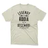 Pánske tričko "Legendy sa rodia v decembri" | Veľkosť: S | Svetlobéžová