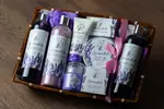 10-dielny Darčekový kôš Vivaco Body Tip s levanduľovým olejom